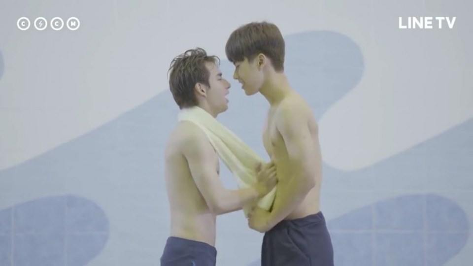 รักออกเดิน !!! จำเป็นต้องแซ่บขนาดนี้ไหม