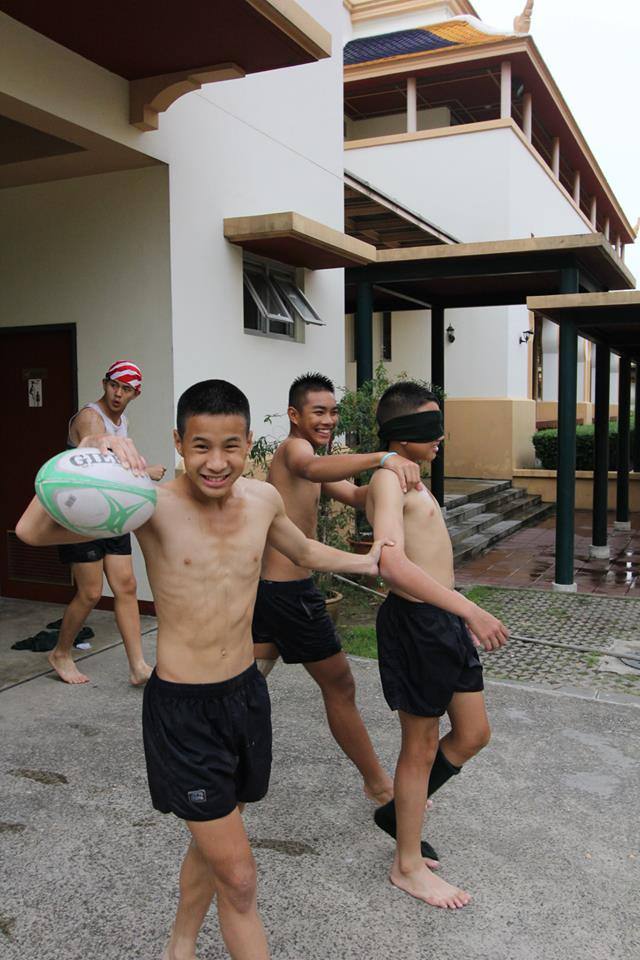 กระเทาะ กระเตาะ 1,673