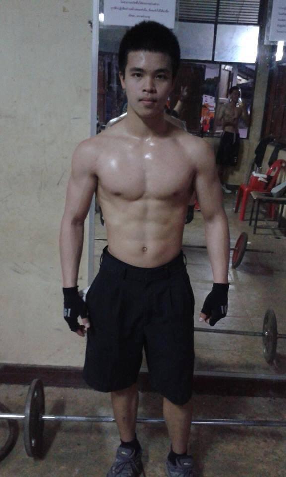 ผู้ชายตัวเมือกมาอีกแล้ว 1,719