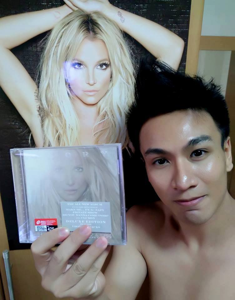 เป็นอัลบั้มล่าสุดที่ทุกคนต้องมีและควรมี! คุ้มค่าแห่งการรอคอย (Britney Spears Album Glory)