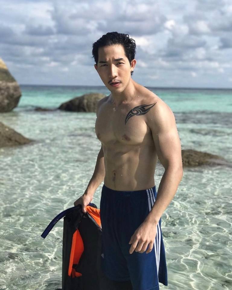 แซ่บซี๊ด03