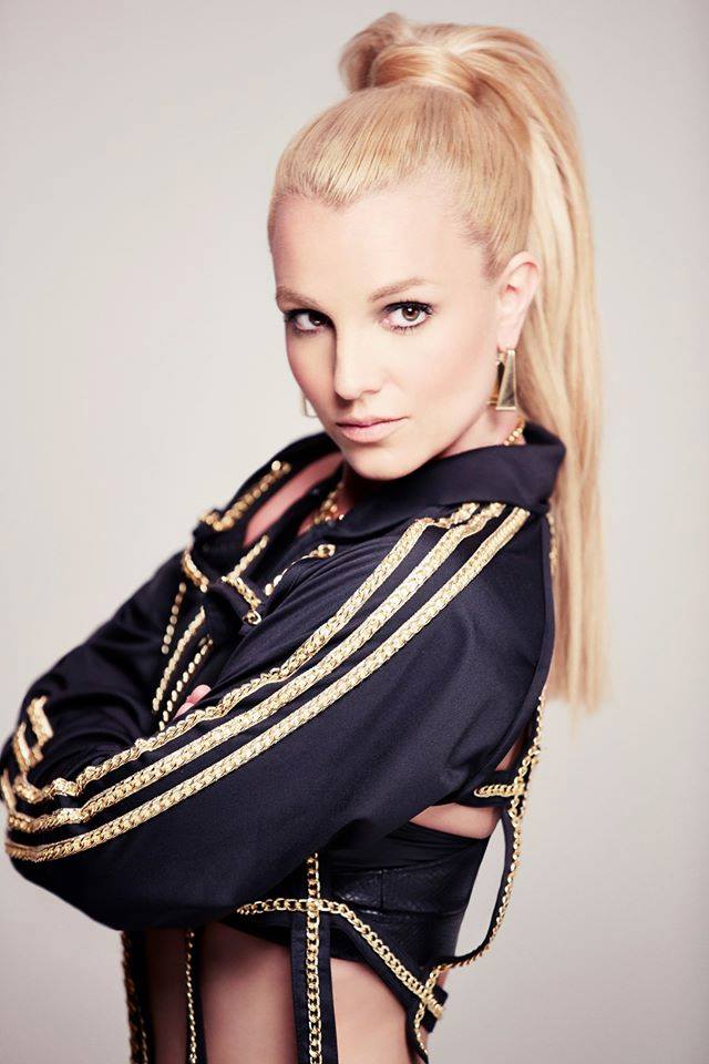 เจ้าหญิง บริทนีย์ สเปรียส์ ฝากสวัสดีและขอบคุณชาวไทย ที่ตั๋วคอนเสิร์ตหมดอย่างรวดเร็ว จึงเพิ่มรอบด่วนวันนี้ ! เป็นคอนเสิตร์ ในประเทศไทยครั้งแรก (Buy ToDay Britney Spears Live in Bangkok 2017)