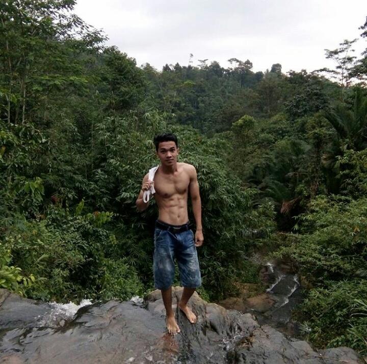 ผช.มากมายให้เลือก