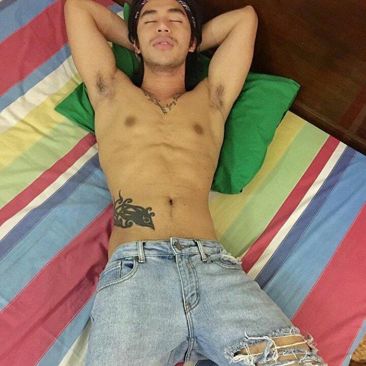 ผช.มากมายให้เลือก