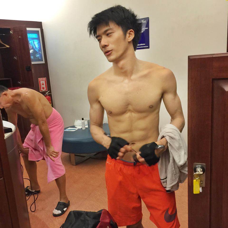 คนนี้ฉันประทับใจตอนโฆษณากางเกงใน แบบ! ผู้ชายอะไรพุงดีจัง 1,868