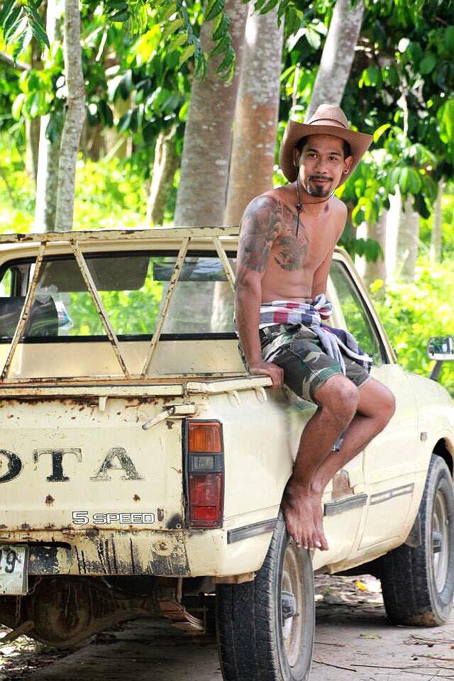 หนุ่มเข้มหล่อบ้านๆ แสบทรวง 010