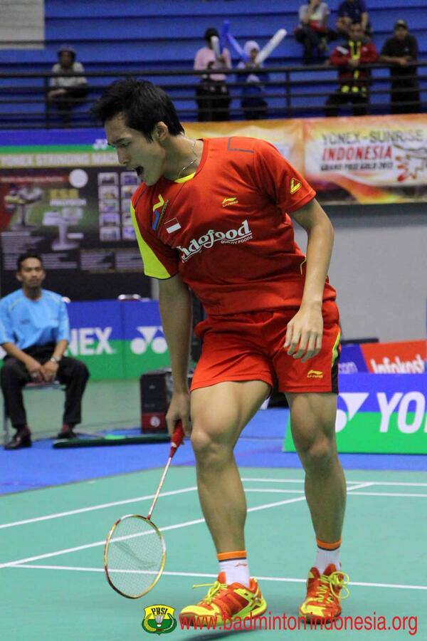 นกว่าขาเขาแข็งแรงจังค่ะพี่ตา 1,913