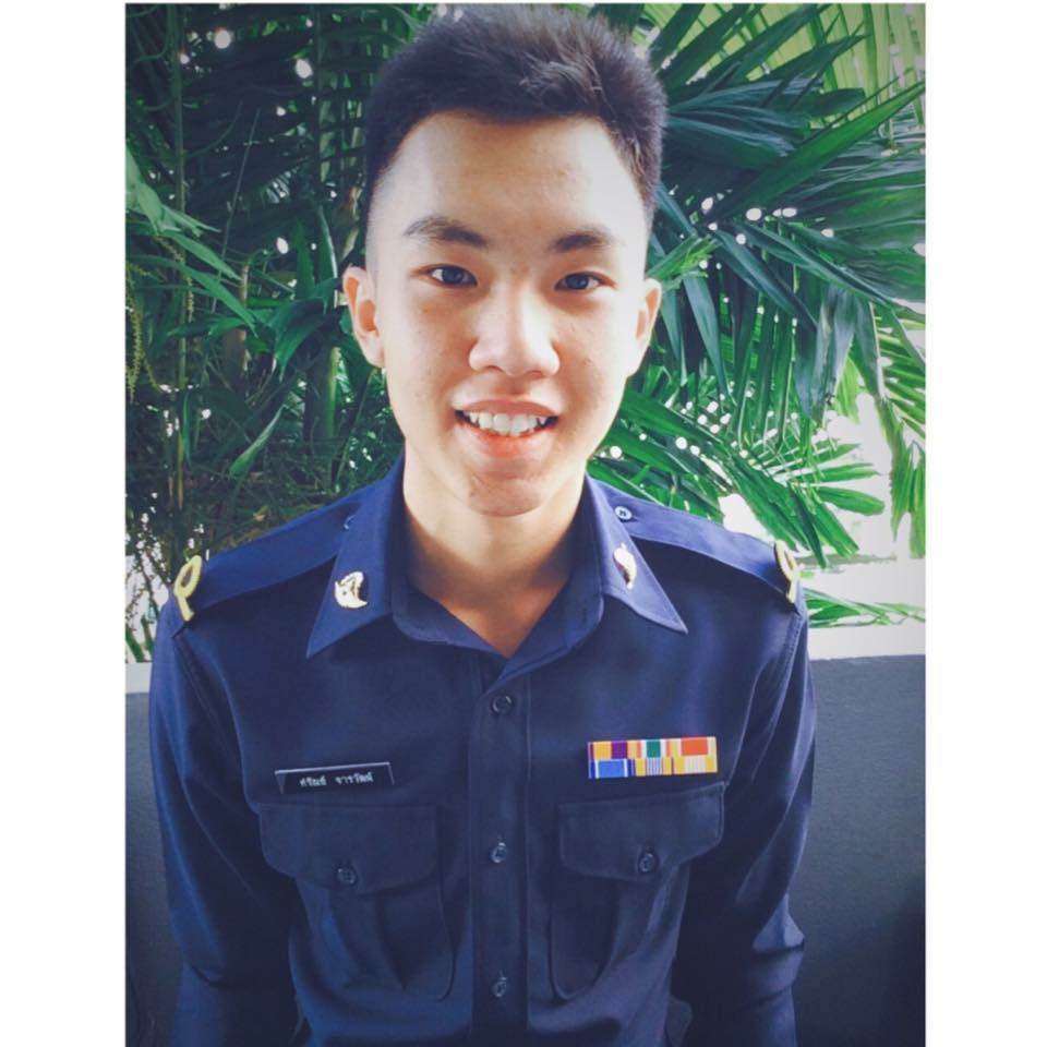 ไม่ว่าจะเกิดอะไรขึ้น คุณต้องปกป้องอิฉันนะคะที่รัก 1,922