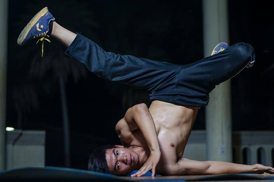 ผู้ชายไม่ง่าย เพราะท่าจะยาก 1,976