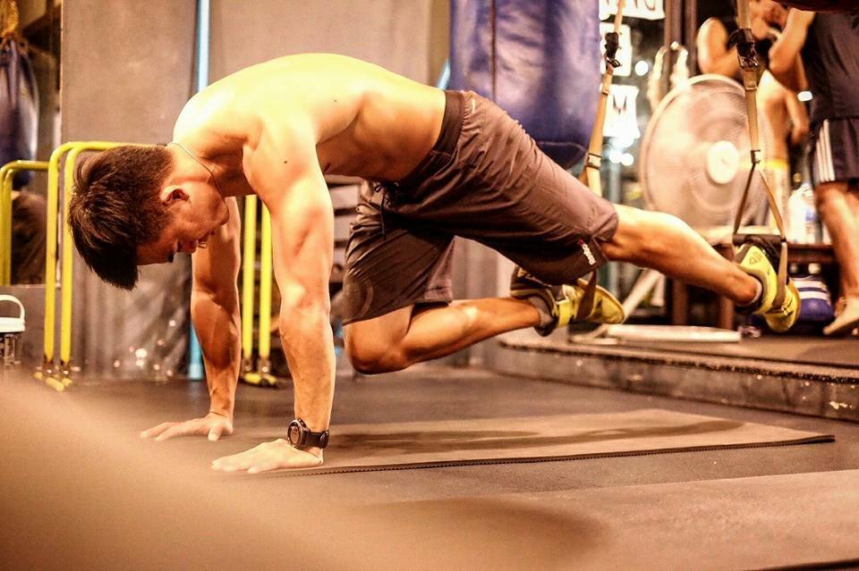 ผู้ชายไม่ง่าย เพราะท่าจะยาก 1,976