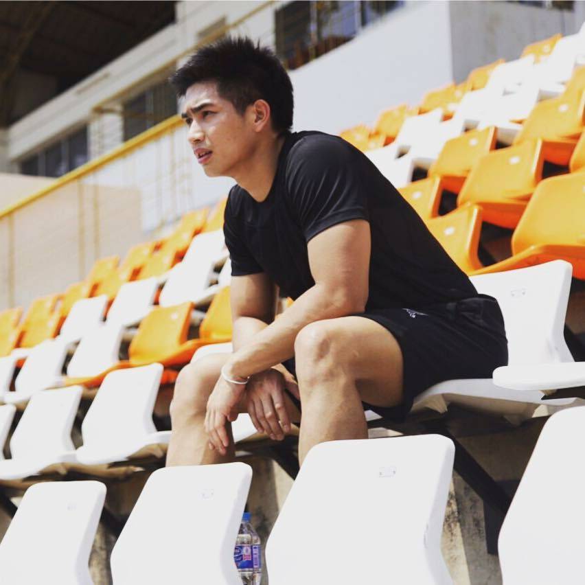 มองเหม่อ 1,991