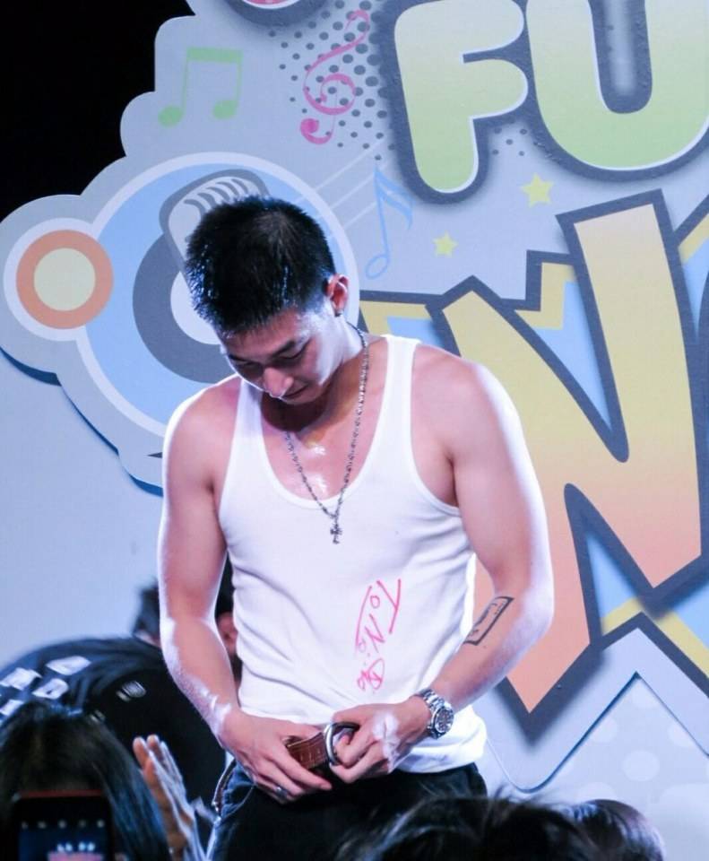 รักคือเก่าโตโน่*-*