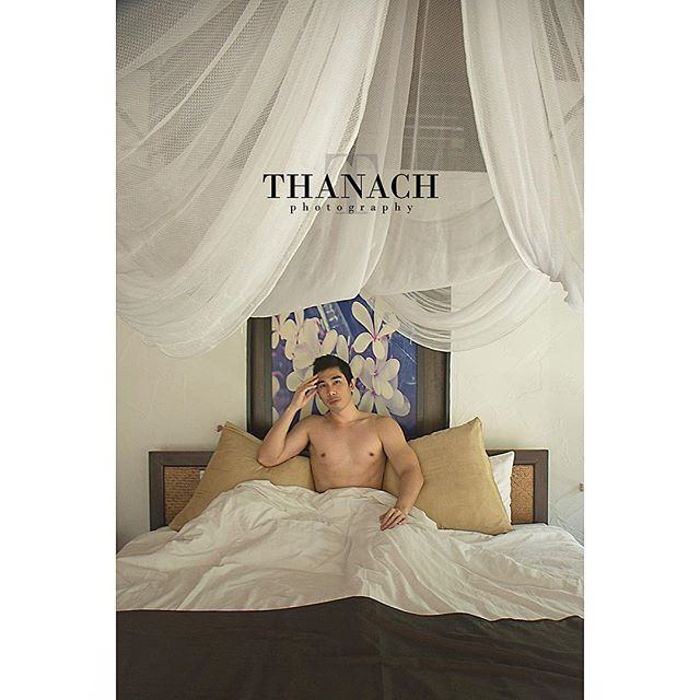 หนุ่มหน้าตี๋ หุ่นแซ่บ Thanach Raktham - IG@thanachr