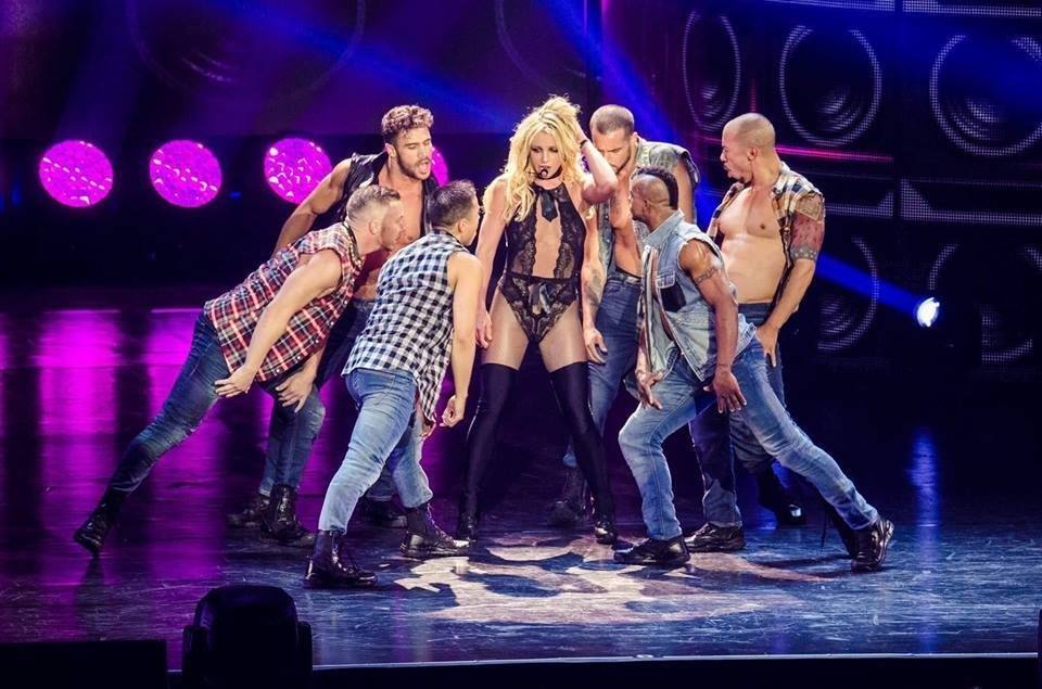 จบไปอย่างยิ่งใหญ่และสวยงามจากคอนเสิร์ต เจ้าหญิง บริทนีย์ สเปรียส์ ที่อิสราเอล เมื่อวานนี้ Britney Spears Live in Israel Secret Tel Aviv Israel
