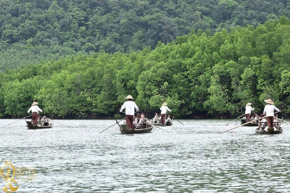 ชมสายน้ำทางธรรมชาติอันสวยงามและร่วมปล่อยพันธุ์ปลาอนุรักษ์ธรรมชาติกับสาวๆMiss Tourism Queen Thailand 2017