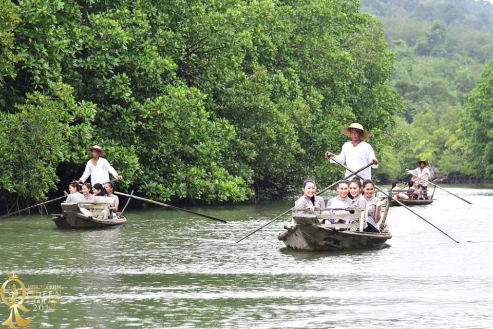 ชมสายน้ำทางธรรมชาติอันสวยงามและร่วมปล่อยพันธุ์ปลาอนุรักษ์ธรรมชาติกับสาวๆMiss Tourism Queen Thailand 2017