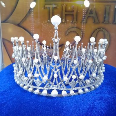 มงกุฏเพชรอันล้ำค่าของ Miss Tourism Queen Thailand 2017 มูลค่า 1,200,000 บาท  Flanders Diamond Thailand – by Medina Jewellery Co.,Ltd ...