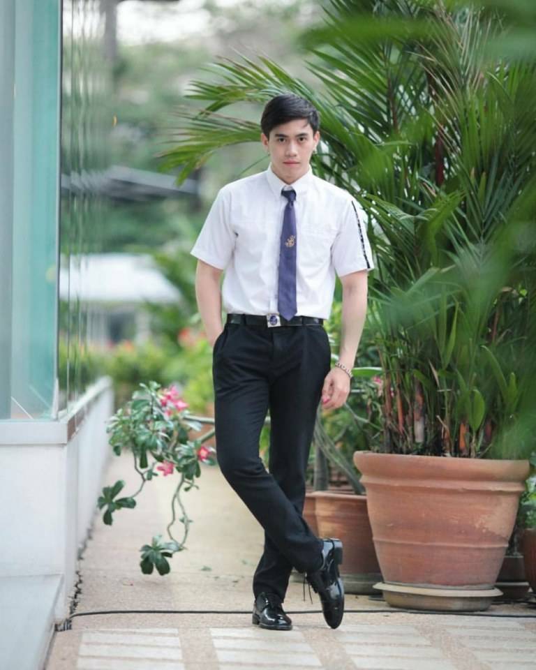 Peaw Kt  หล่อนะคะ  2,016