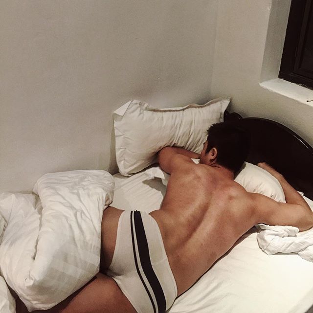 ถอดโชว์เรือนร่าง 1579