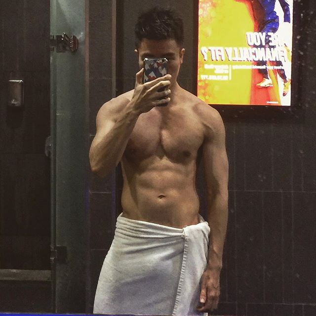 ถอดโชว์เรือนร่าง 1579