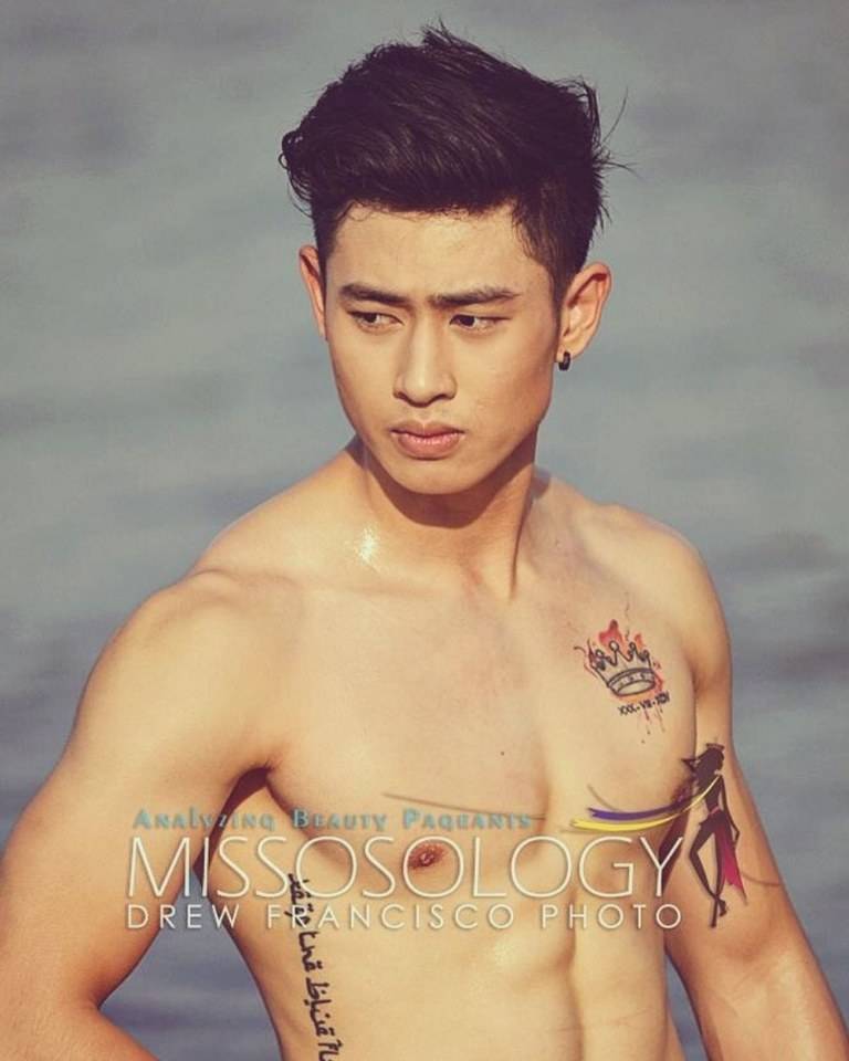 ถอดโชว์เรือนร่าง 1595