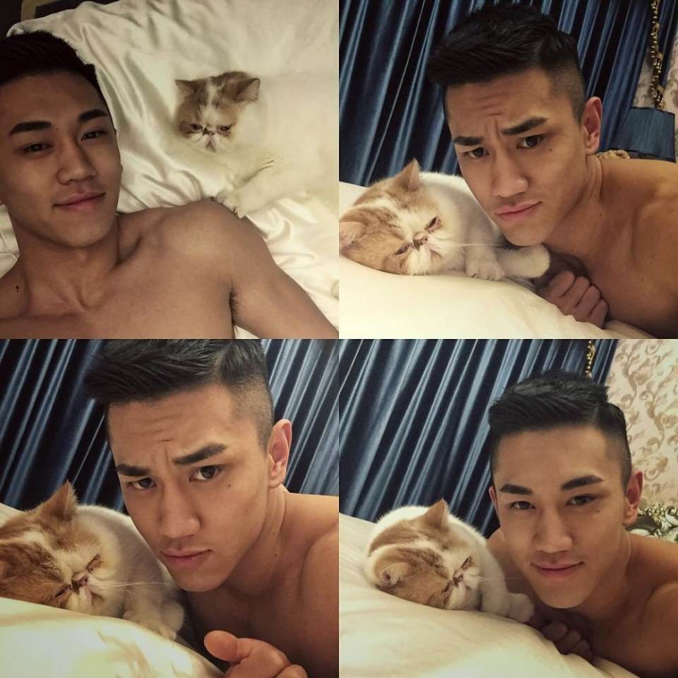 ถอดโชว์เรือนร่าง 1599