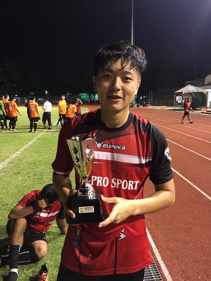 ผู้ชายโชว์ของ 2,031