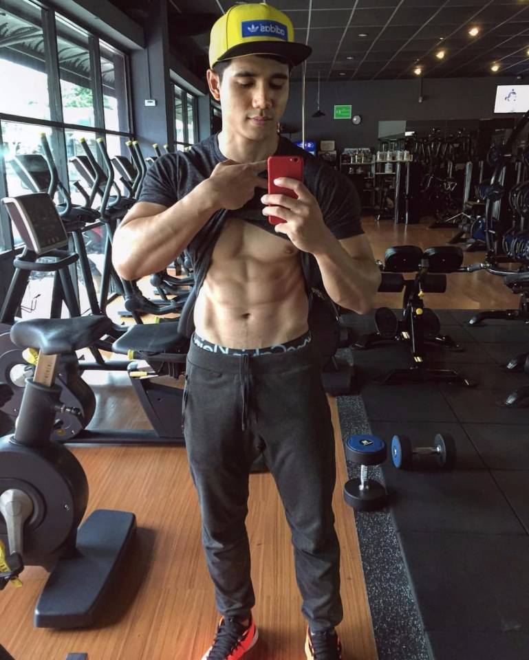 นกว่ากางเกงเค้าสวยค่ะพี่ตา 2,033