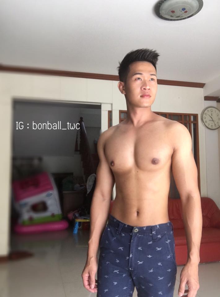 หนุ่มเข้มหล่อบ้านๆ แสบทรวง 019