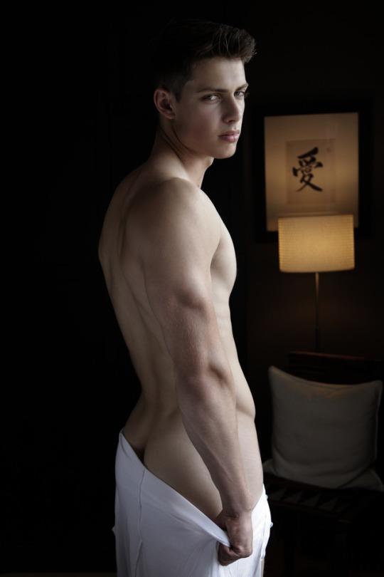 จัันทร์พาเพลิน