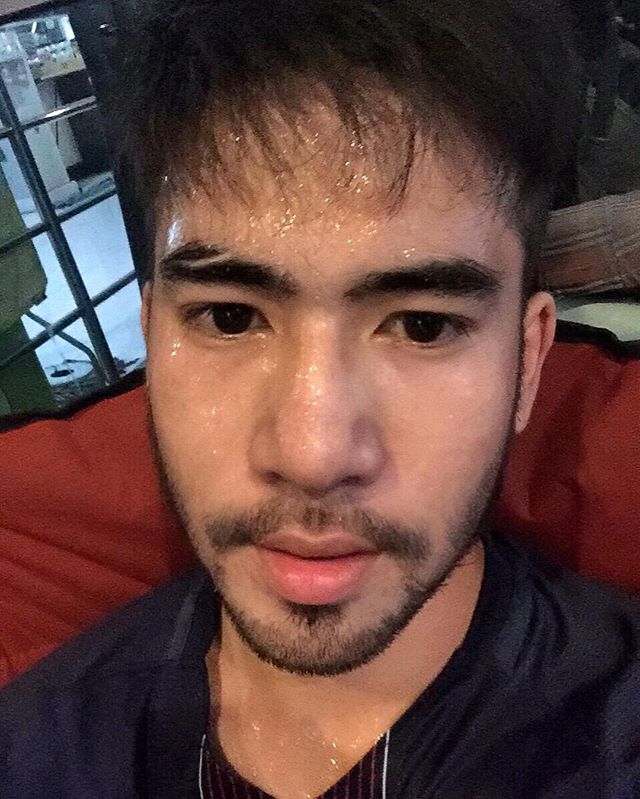 ต้น ศักราช หนุ่มหล่อมาดเซอร์หน้าคล้ายโป๊ป ธนวรรธน์ !!