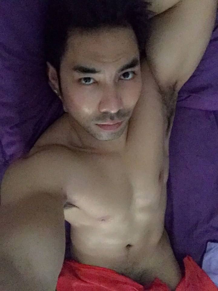 เห็นอยากกอด