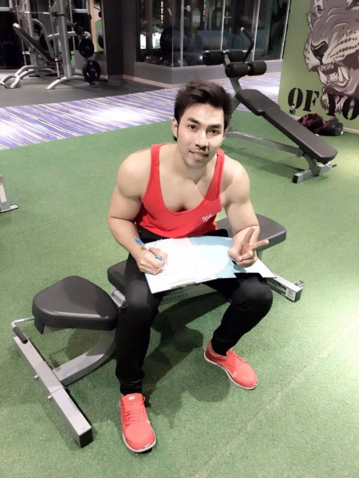 เห็นอยากกอด