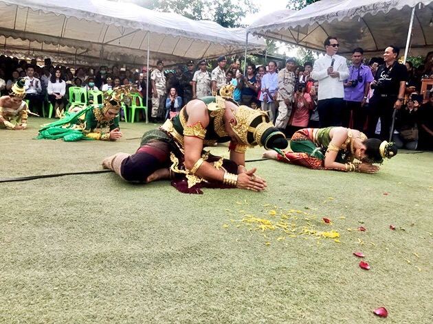 พ่อปู่ศรีสุทโธ แม่ย่าศรีปทุมมา