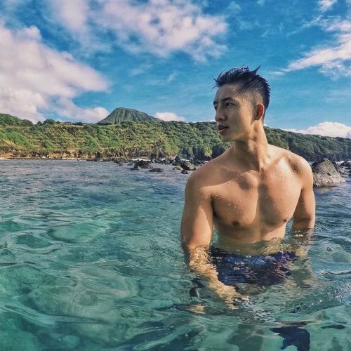 ถอดโชว์เรือนร่าง 1718