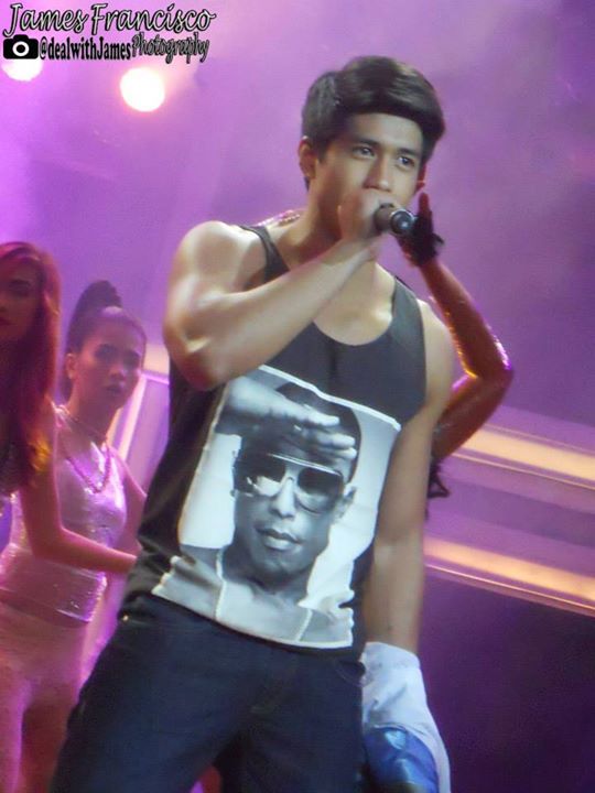 คิดถึงสามี 2,089