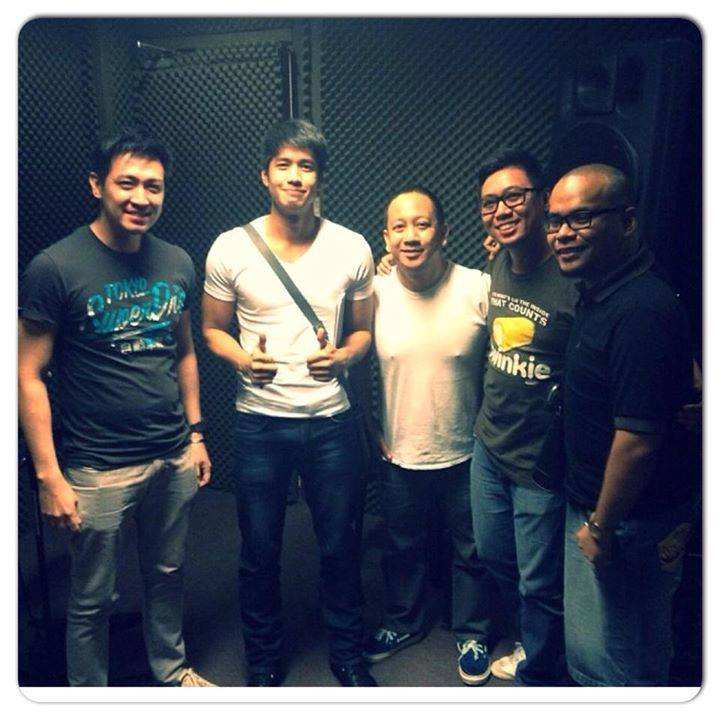 คิดถึงสามี 2,089