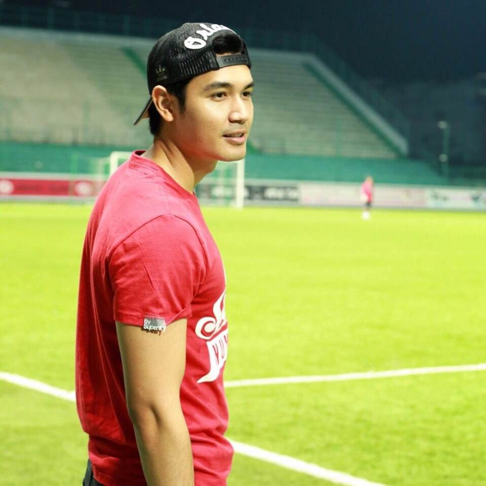 หล่อเท่เสน่ห์ชายไทย