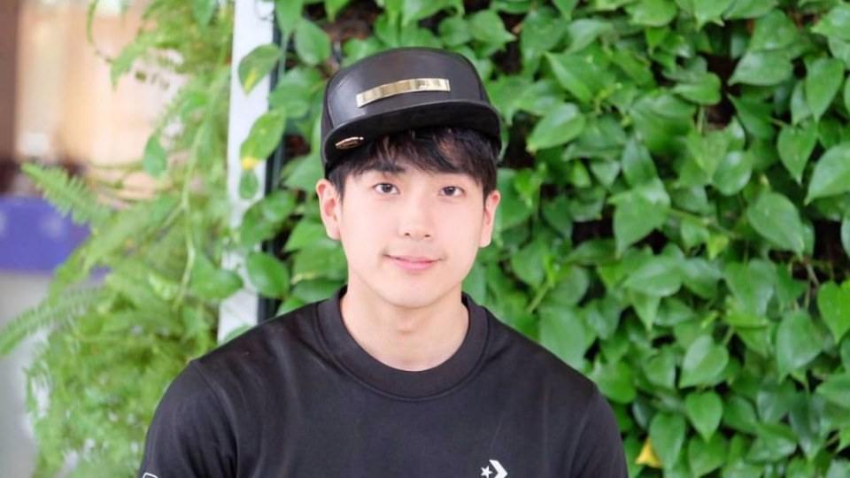 หล่อเท่เสน่ห์ชายไทย