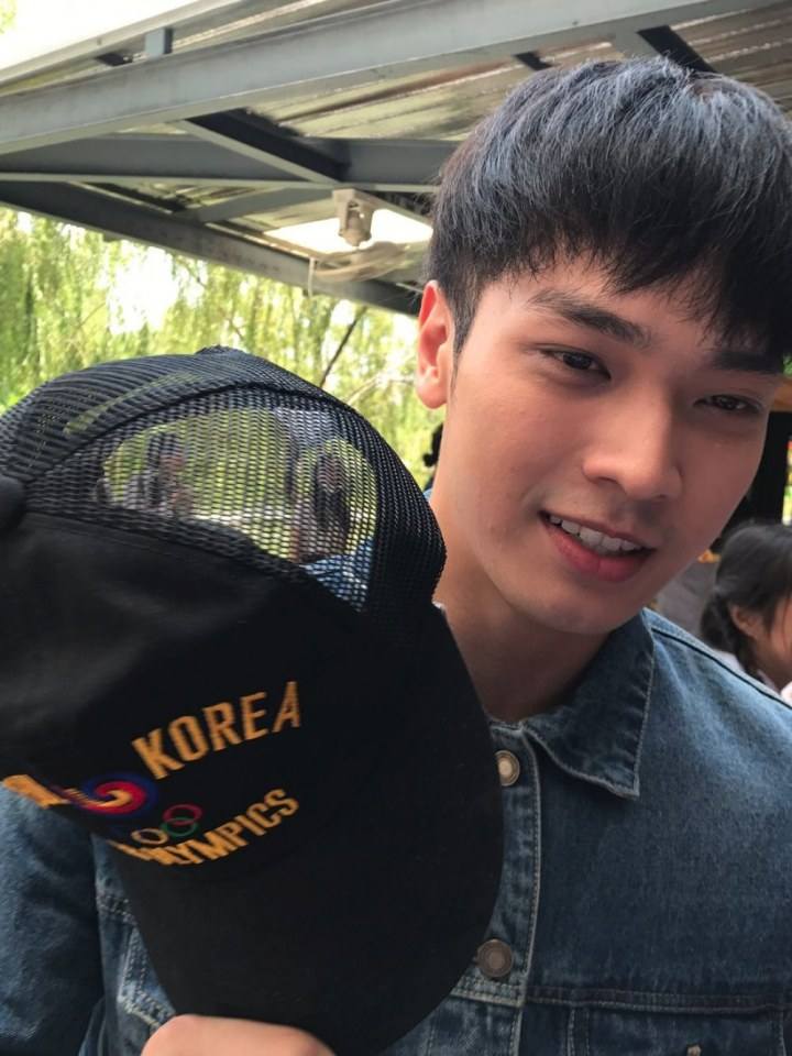 หล่อเท่เสน่ห์ชายไทย