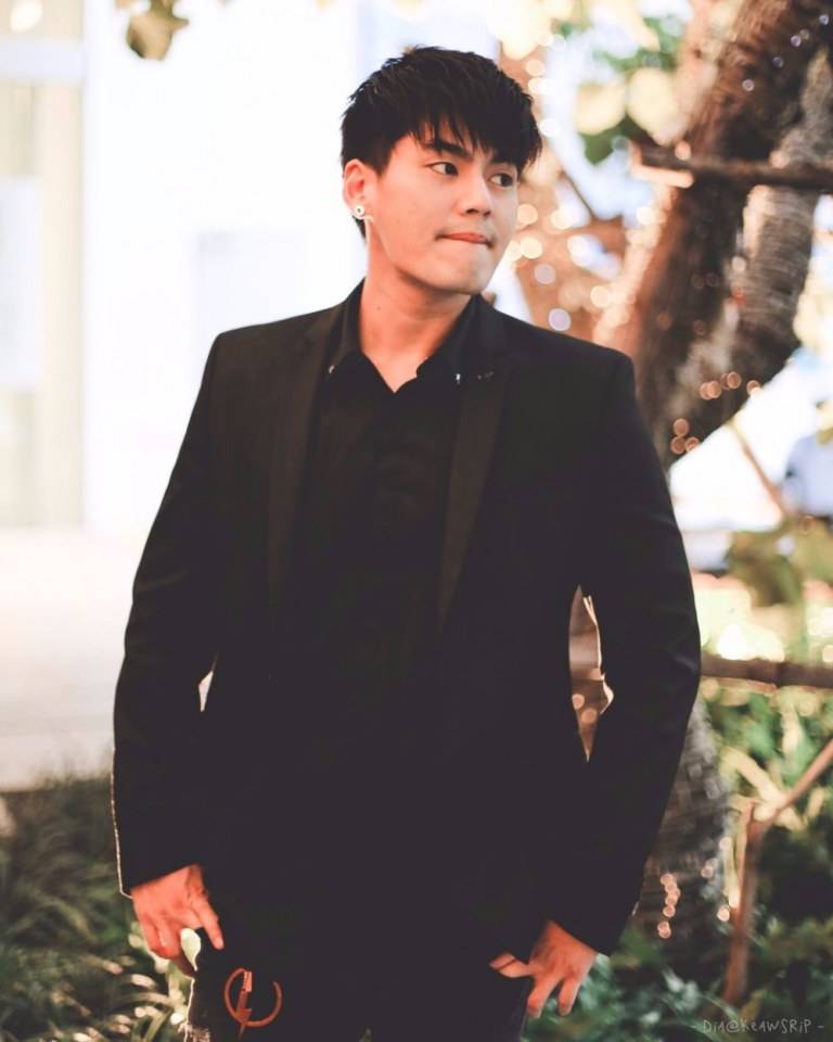 หล่อเท่เสน่ห์ชายไทย