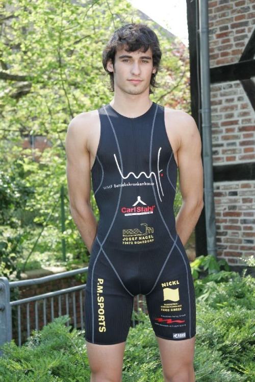 รวมเอาไว้ให้น้ำเดิน 01