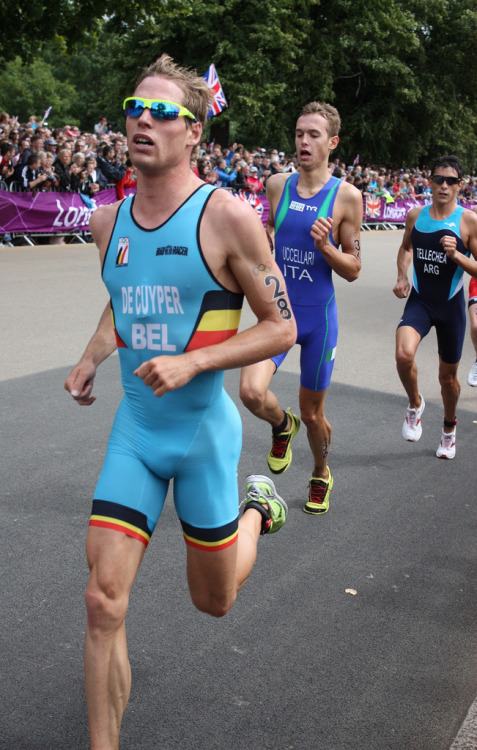 รวมเอาไว้ให้น้ำเดิน 06