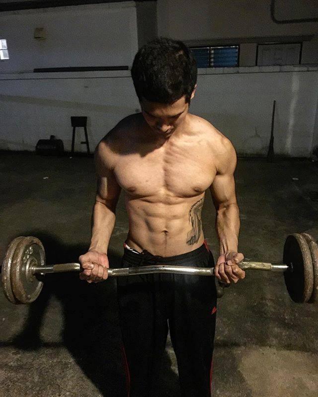 สู้นะคะที่รัก  เค้าเป็นกำลังใจให้ค่ะ 2,114