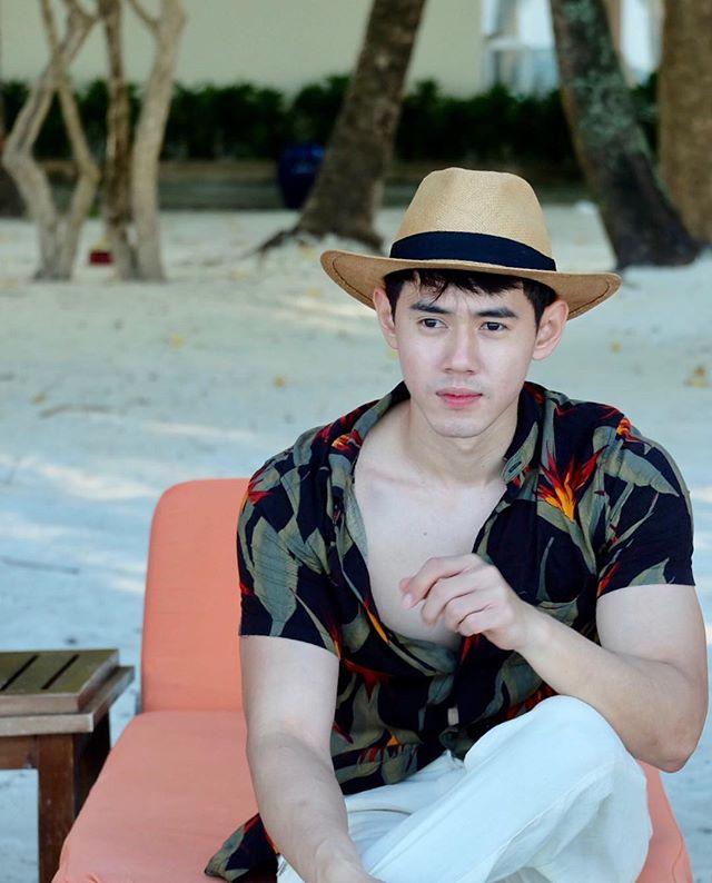 แพ้ความขาว  เลียแพร๊บ