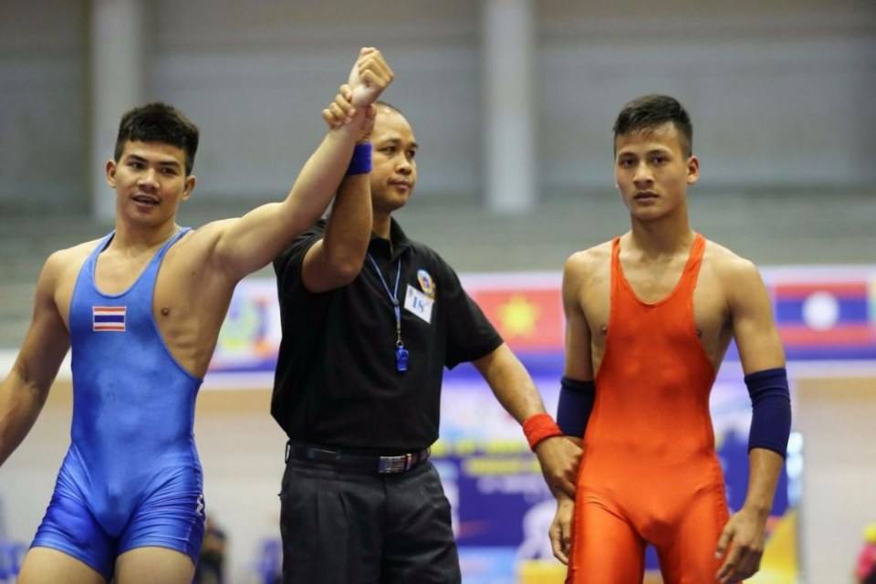 เขาคือใคร อยากวาร์ป เห็นแล้วน้ำเดิน