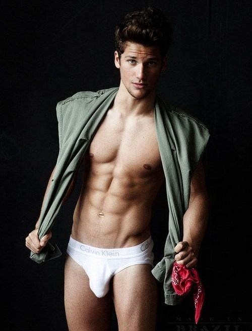 Hot guy in underwear 287