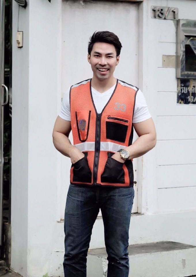 หมีแน่นๆ