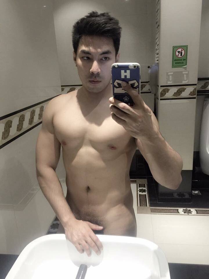 หมีแน่นๆ