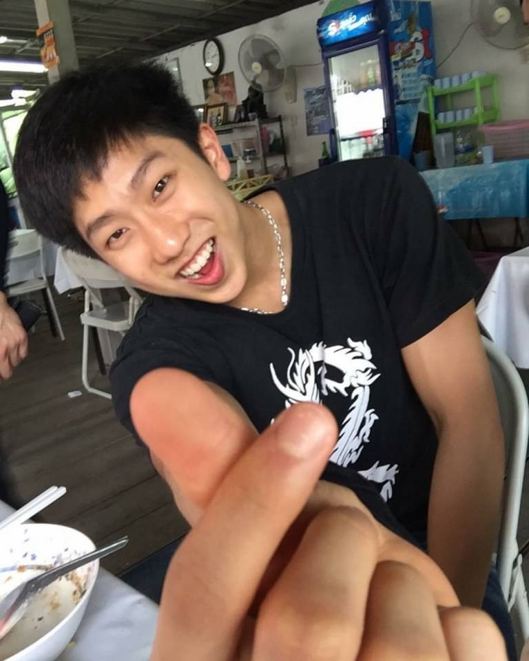 ระวังโดนอมนิ้วนะคะ 2,145